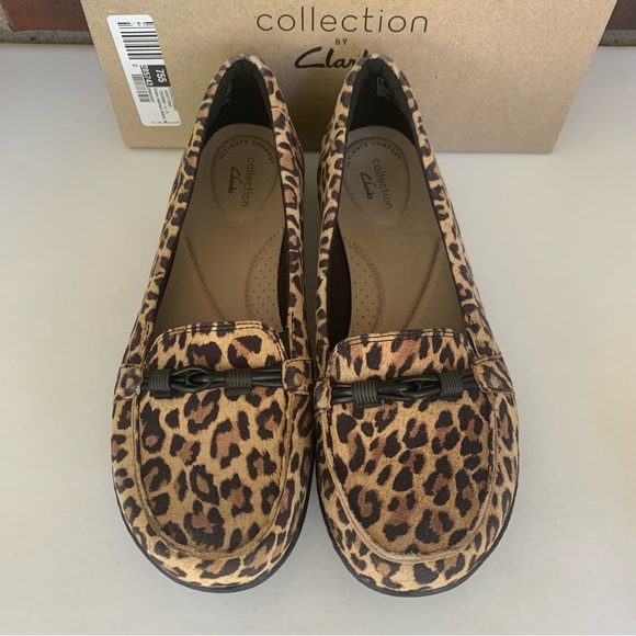 Clarks Leopard Print Flats - Picture 4 of 9